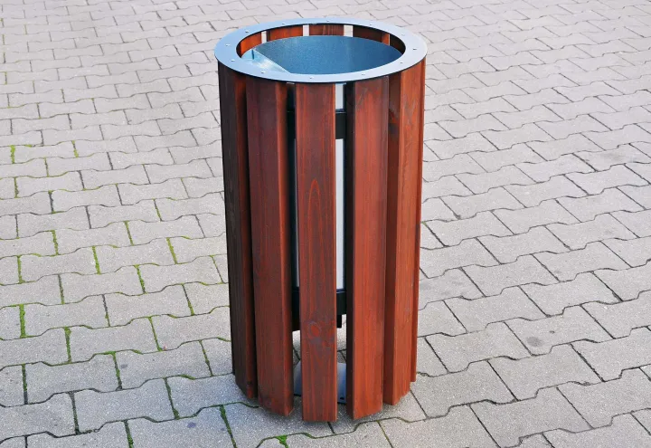 Kosz wysoki RAL 9005-8.jpg
